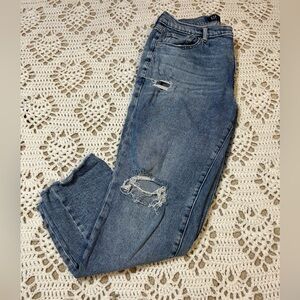 Gap Denim Girlfriend Distressed Raw Hem Jeans 10/30  Inseam 26.5” Ankle Midrise